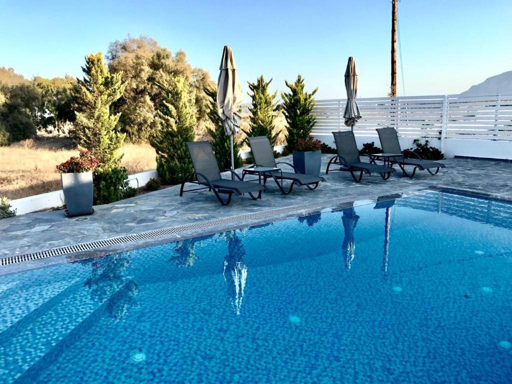 Sam 29 Villa Монолитос Экстерьер фото